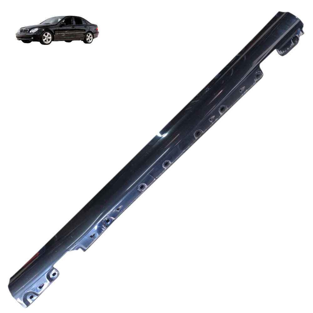 Spoiler saia lateral esquerda Mercedes c230k 2003 04 detalhe 1