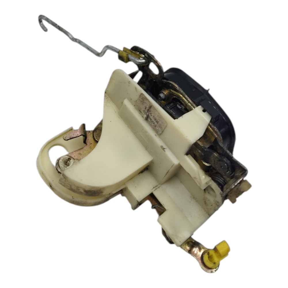 Fechadura Porta Dianteira Direita Gm Corsa Classic 2003 3