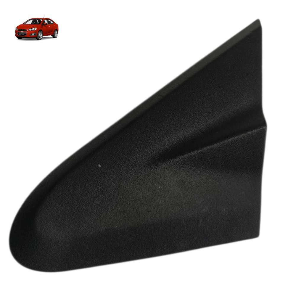 Acabamento externo retrovisor esquerdo GM Sonic 2012 2013 14