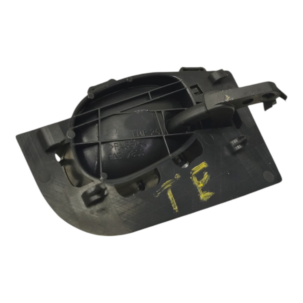 Maçaneta interna esquerda Peugeot 206 2001 2002 2003 2004 05 4