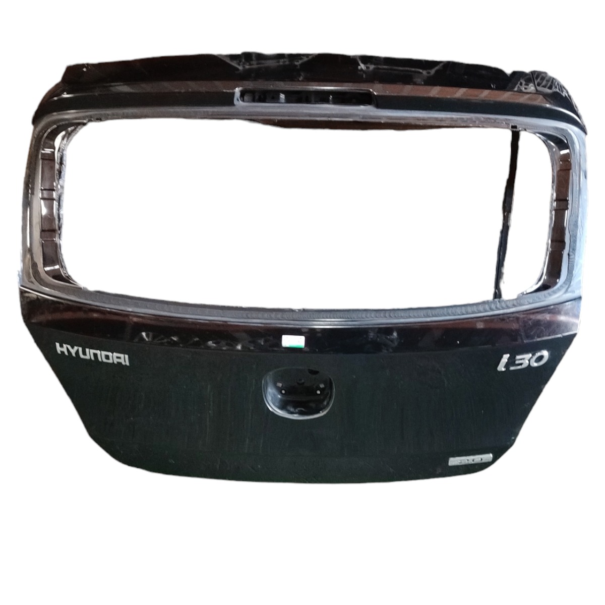 Tampa Traseira Hyundai I30 2010 2011 2012 Pequeno Amassado Preto 1