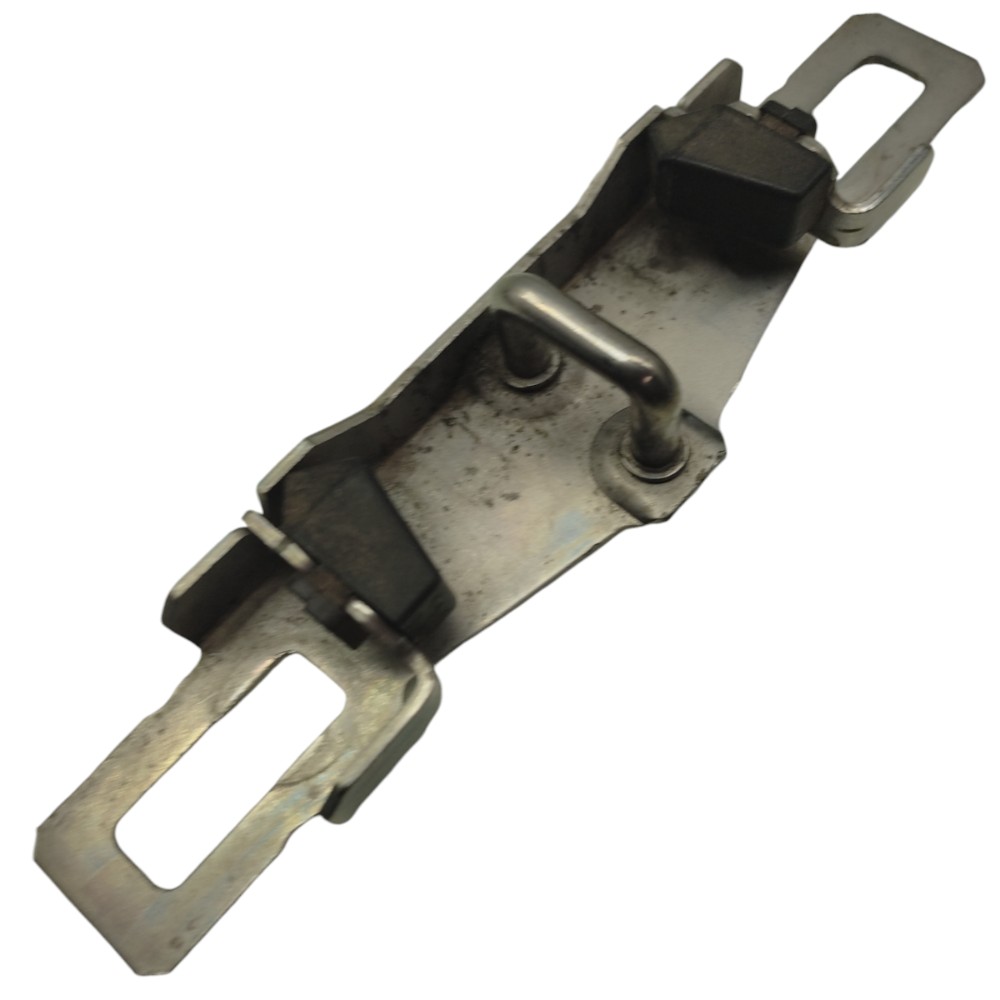 Batente Fechadura Porta Malas Volvo Xc60 2014 2015 2016 2017