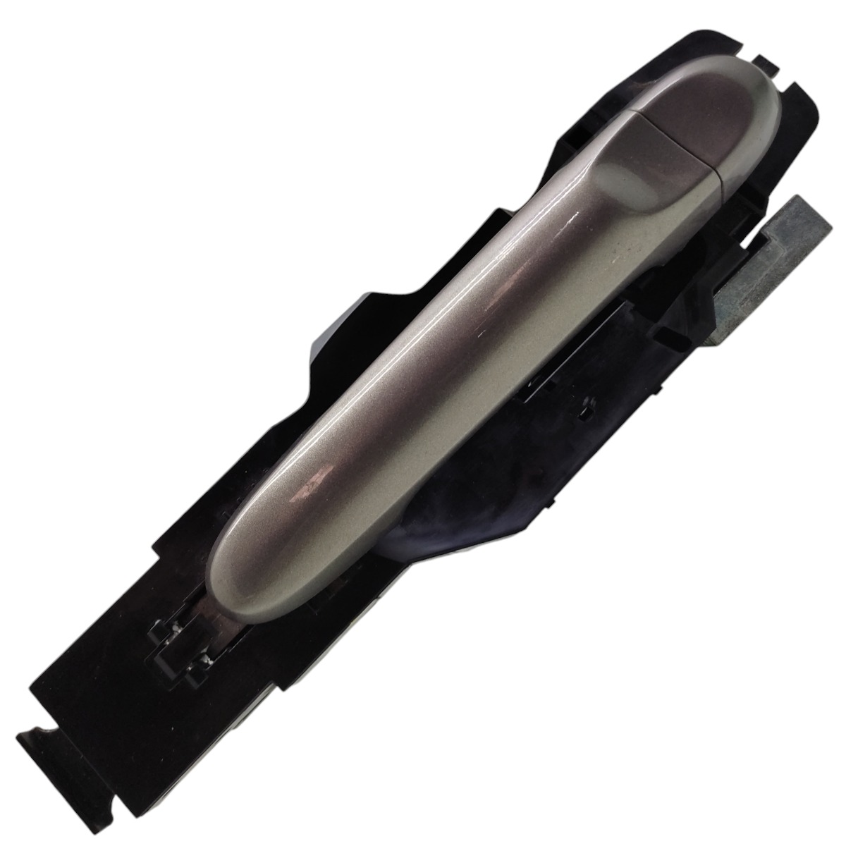 Maçaneta Externa Lado Direito Nissan Versa 2015 2016 2020 1