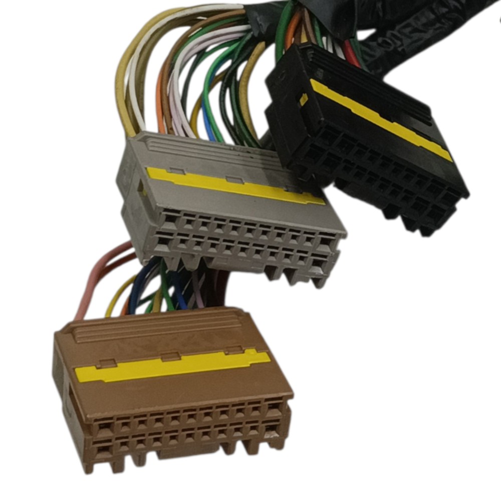 Jogo Plug Conector Módulo Bcm Kia Stonic 1.0 Hibrido 2022 2