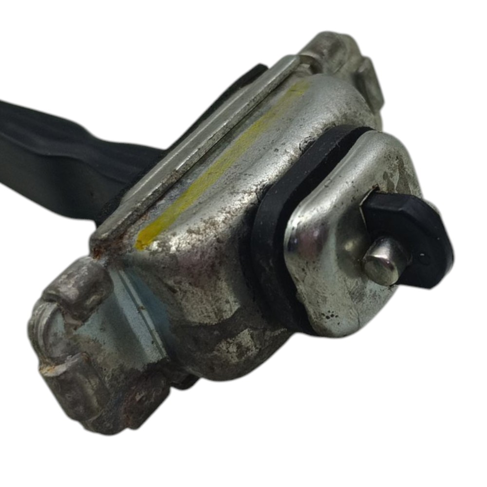 Limitador Porta Traseira Gm Onix 2013 2014 2015 2016 Á 2019 3