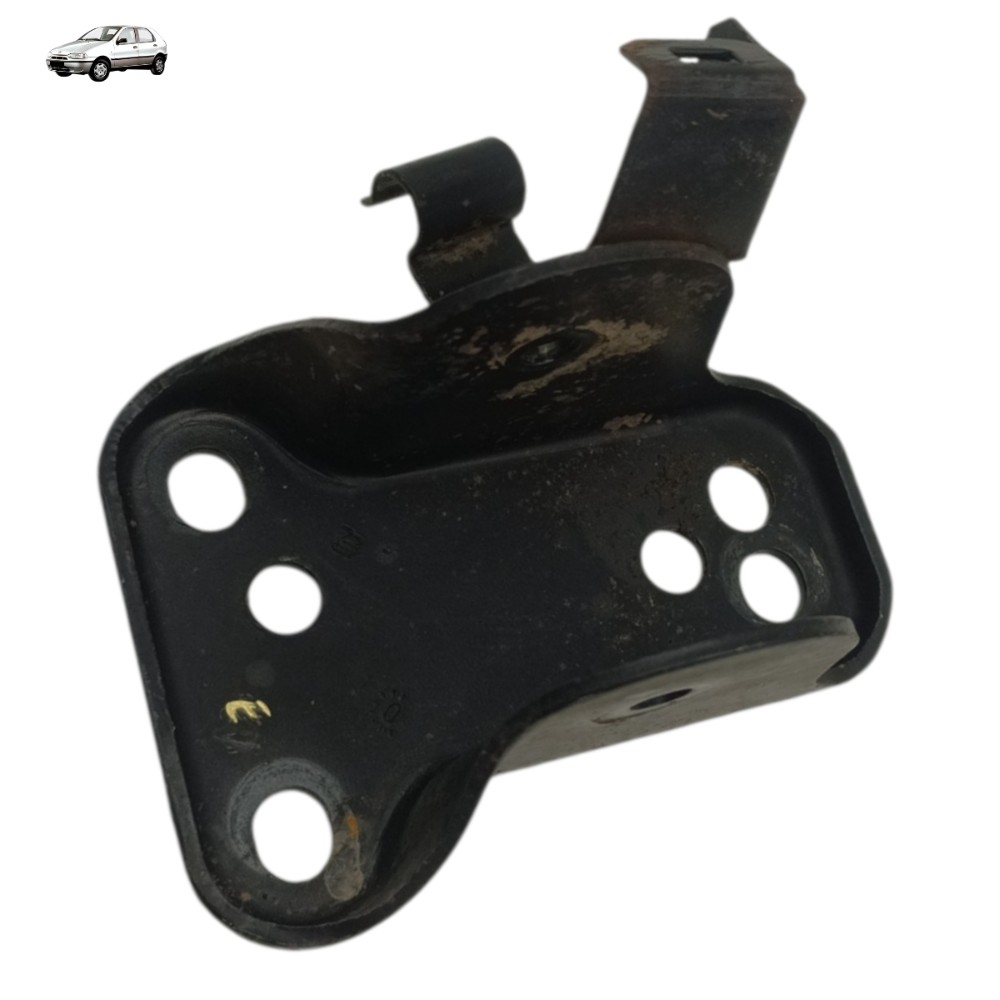 Suporte esquerdo eixo traseiro fiat palio 1999 2000 2001