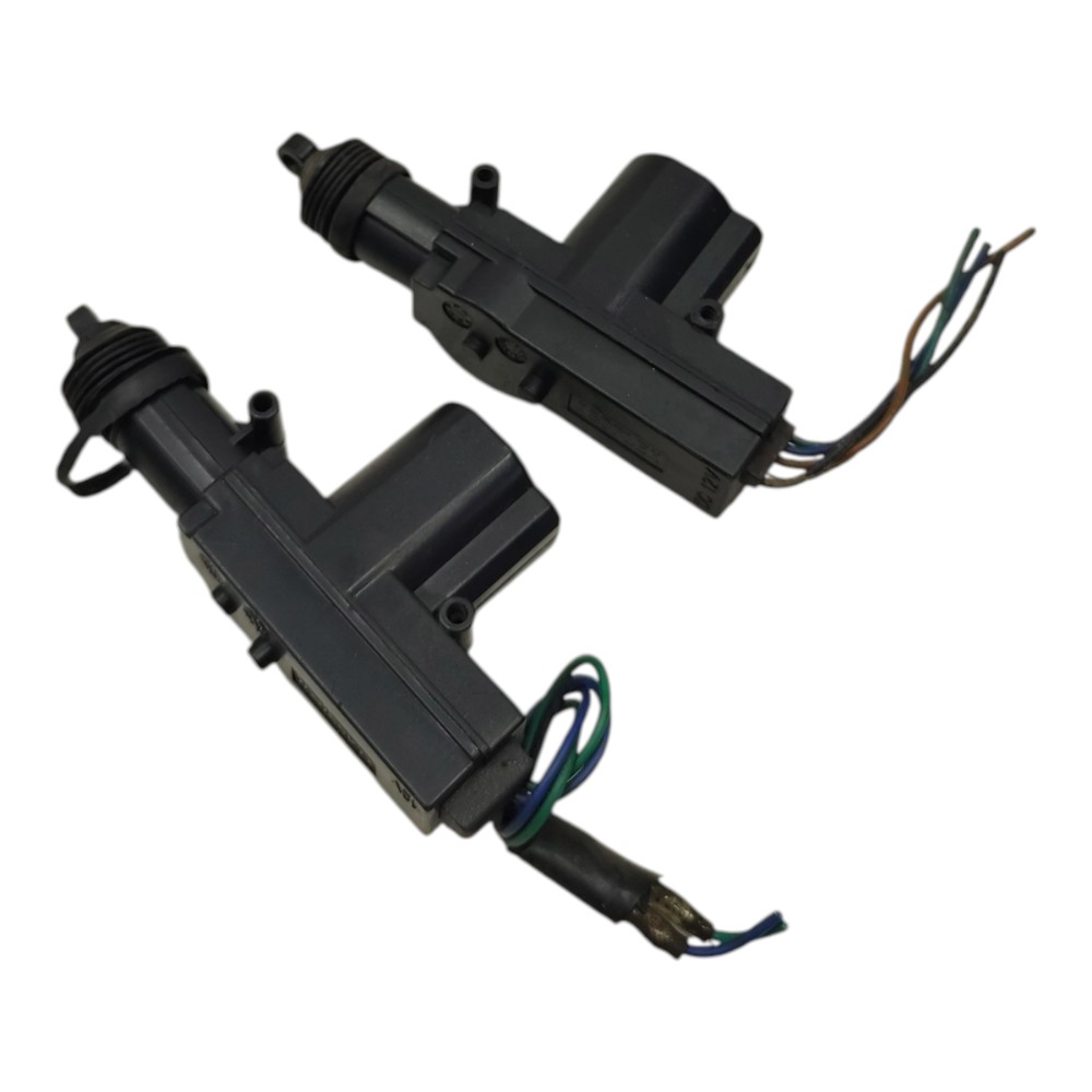 Par Trava Elétrica Porta Gm Corsa Classic 2003 2002 2001 4