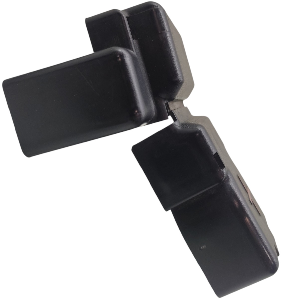 Capa Polo Positivo Bateria Nissan Versa 2016 2017 2018 2019 3