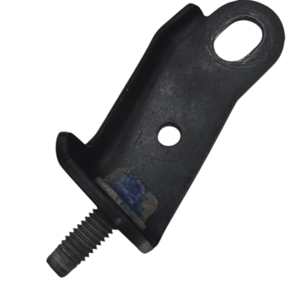 Suporte fixação motor arranque gm Tracker 1.4 2016 2017 2018 2