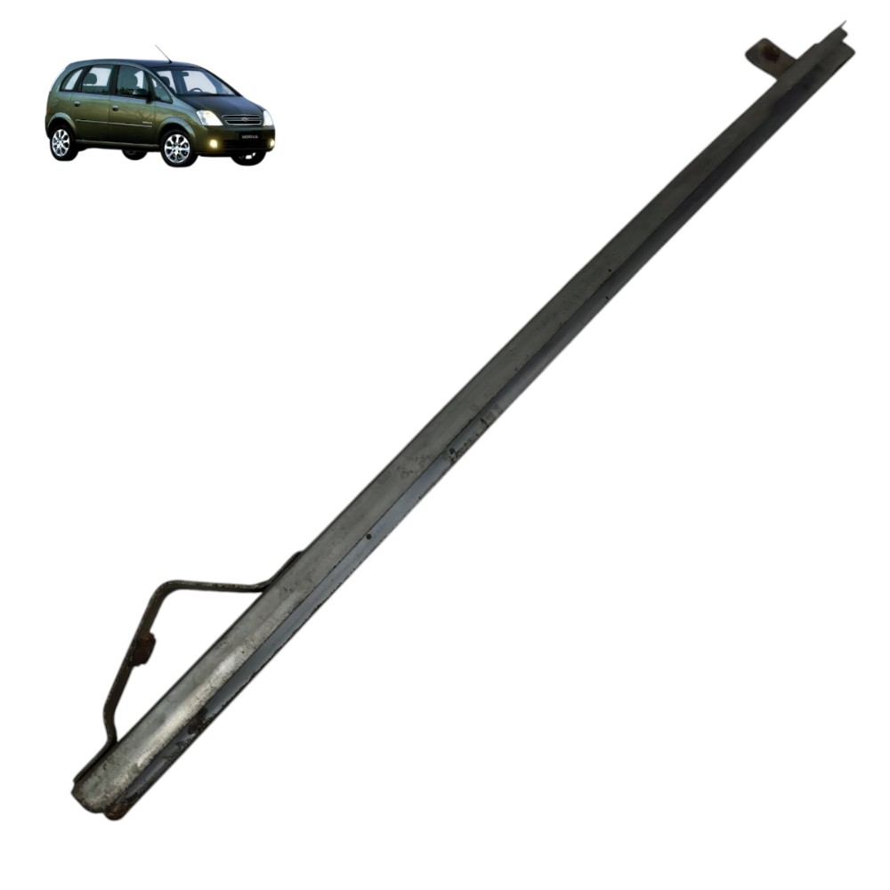 Guia vidro porta traseira direita GM Meriva 2009 2010 2011 1