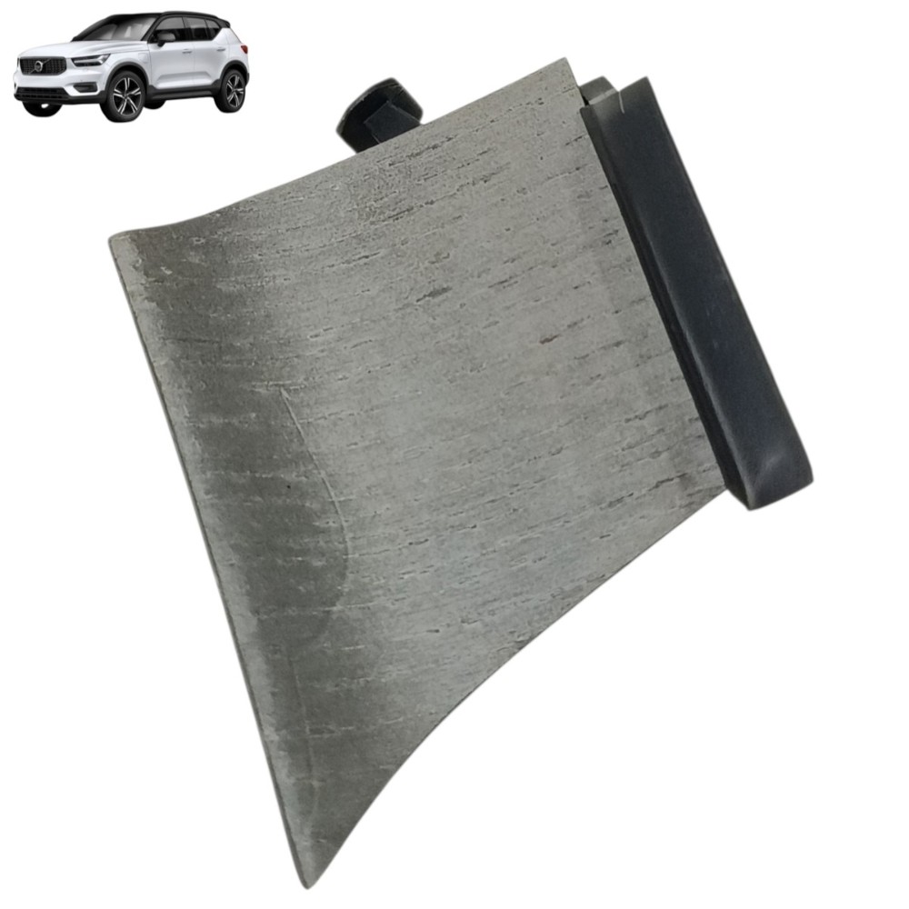 Acabamento esquerdo painel volvo xc40 t5 2022 2021 2020