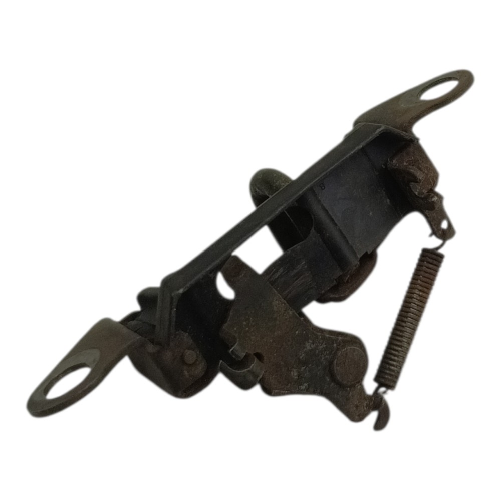 Batente fechadura tampa traseira Fiat Palio 1996 1997 1998 3