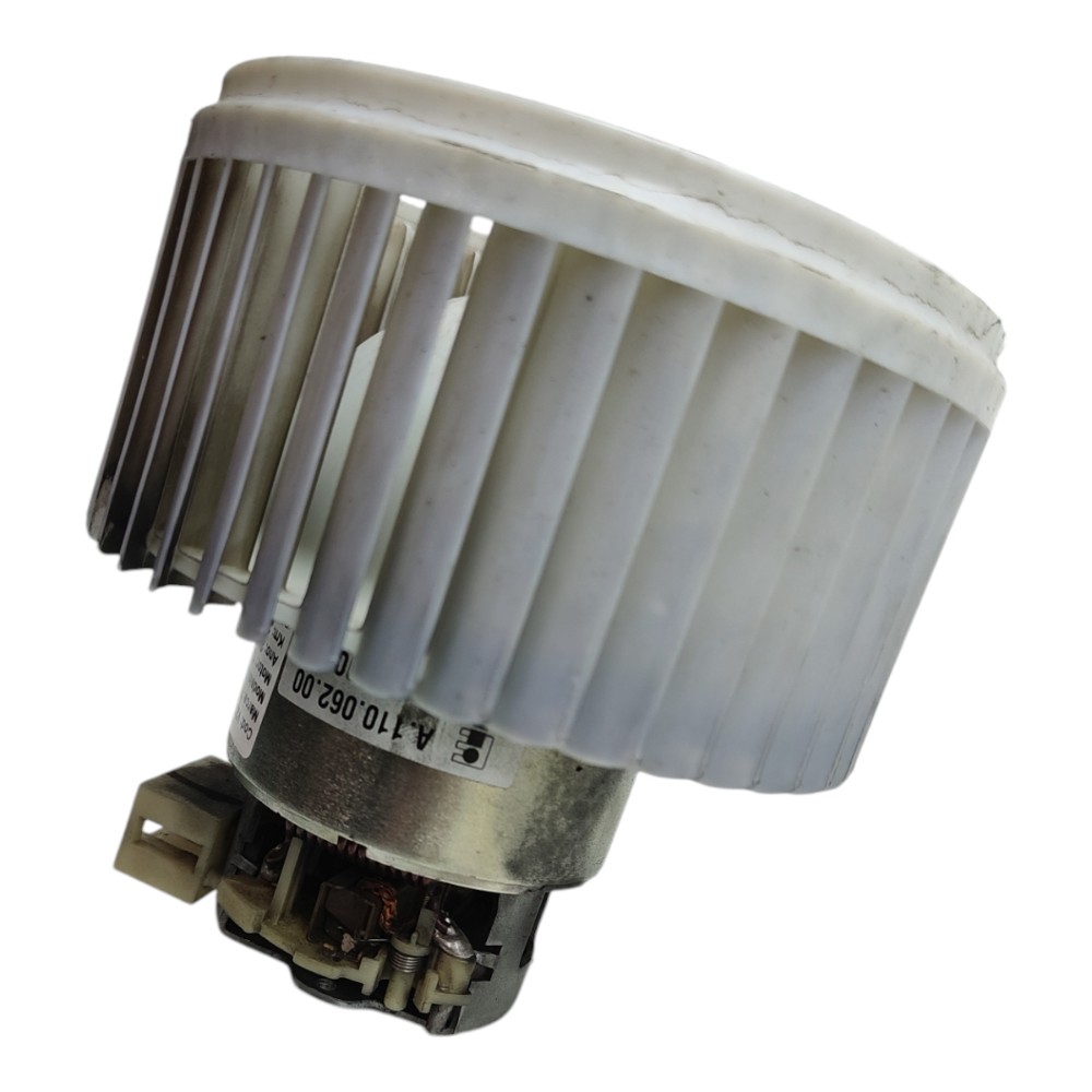 Motor ventoinha caixa ar interna Fiat Linea 1.8 etorq 2011 2