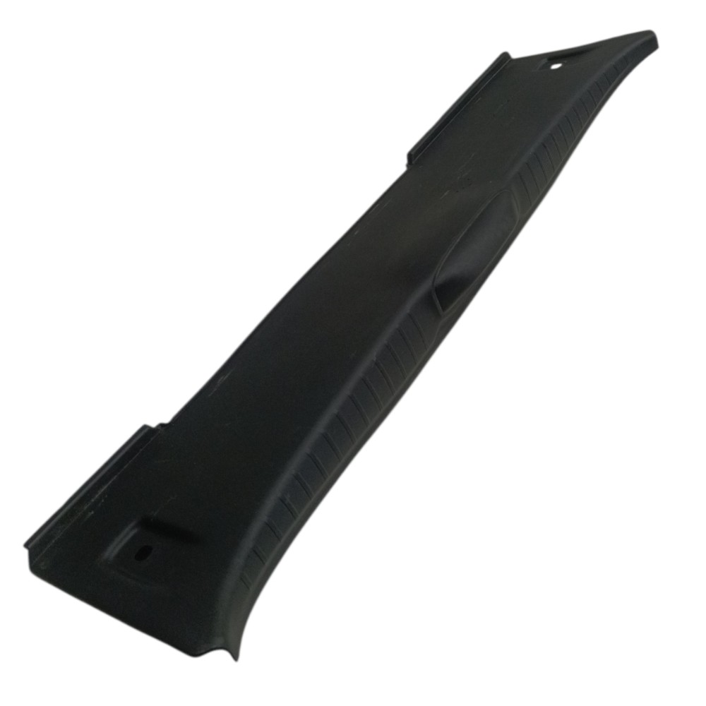 Acabamento Soleira Porta Malas Peugeot 208 2014 2015 Riscos Preto 3