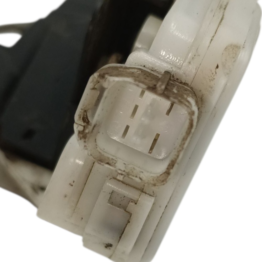 Fechadura porta dianteira direita Mitsubishi pajero tr4 2005 4