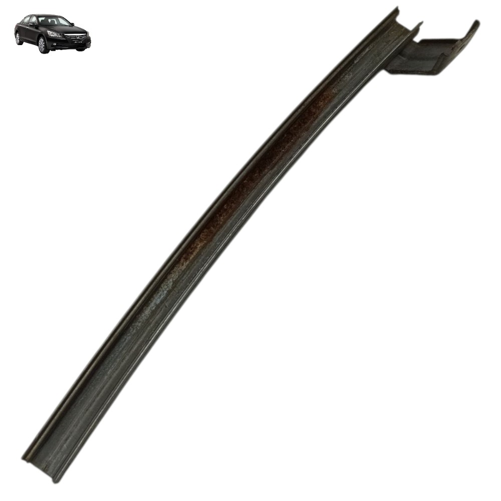 Guia Vidro Porta Dianteira Esquerda Honda Accord 2008 2012 – Prata 1