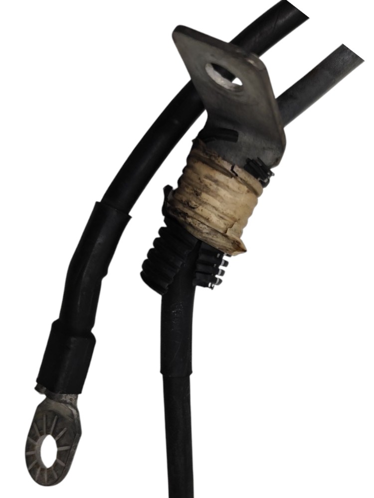 Terminal Polo positivo bateria Citroën Grand C4 2.0 2008 09 3