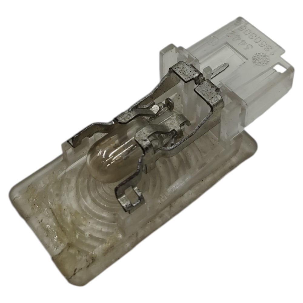 Luz interna porta-malas GM Sonic Onix Prisma cruze spin 2014 3