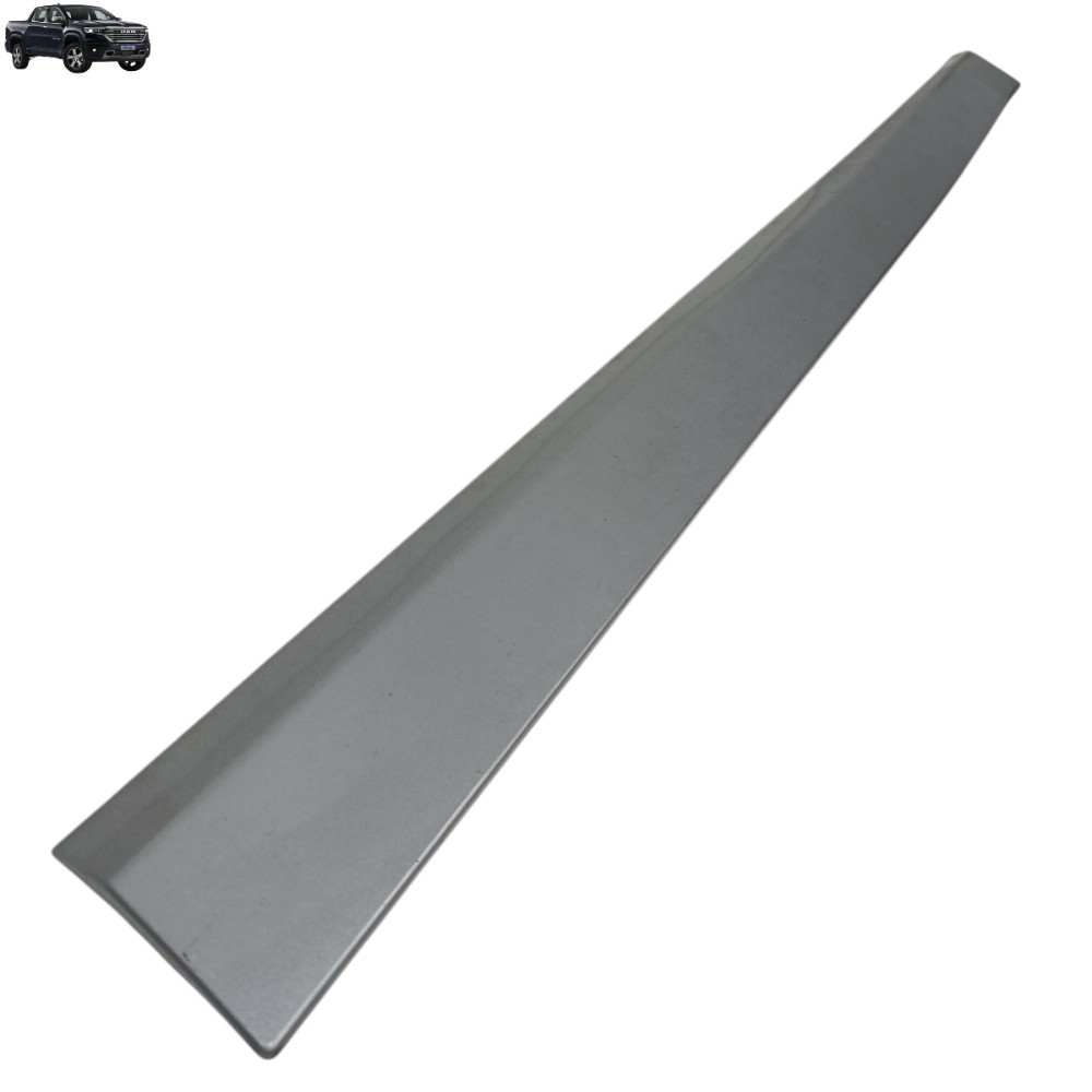 Friso porta dianteira direita ram Rampage 2023 2024 2025 26