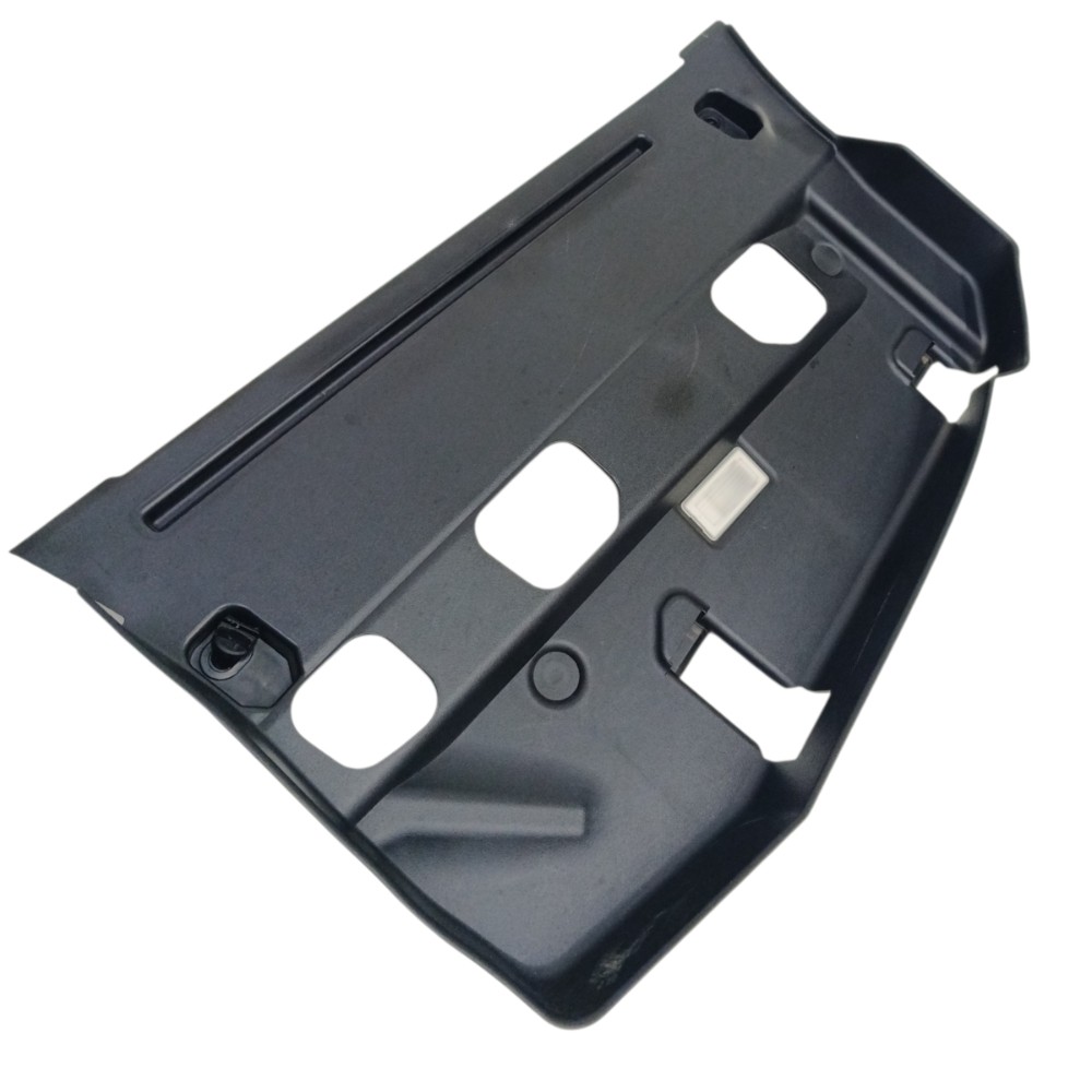Tampa inferior painel bmw 320i 2024 2023 2022 2021 2