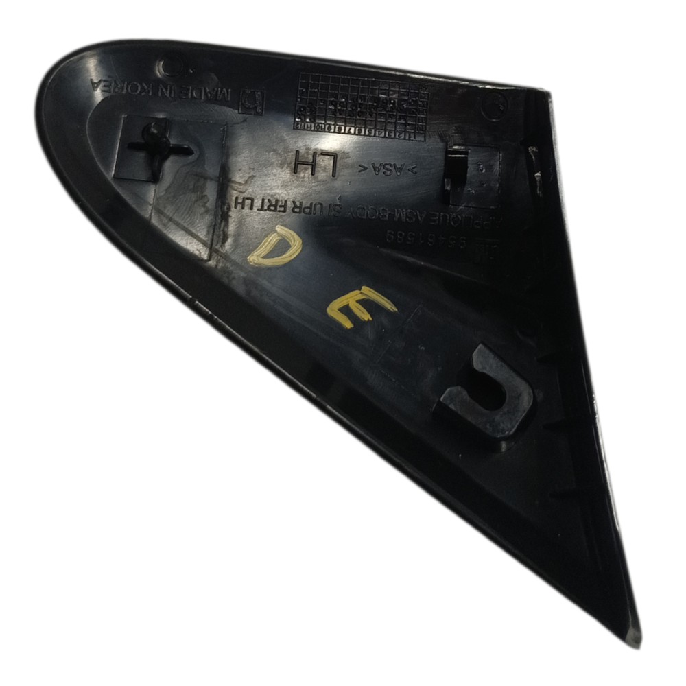 Acabamento externo retrovisor esquerdo GM Sonic 2012 2013 14 3