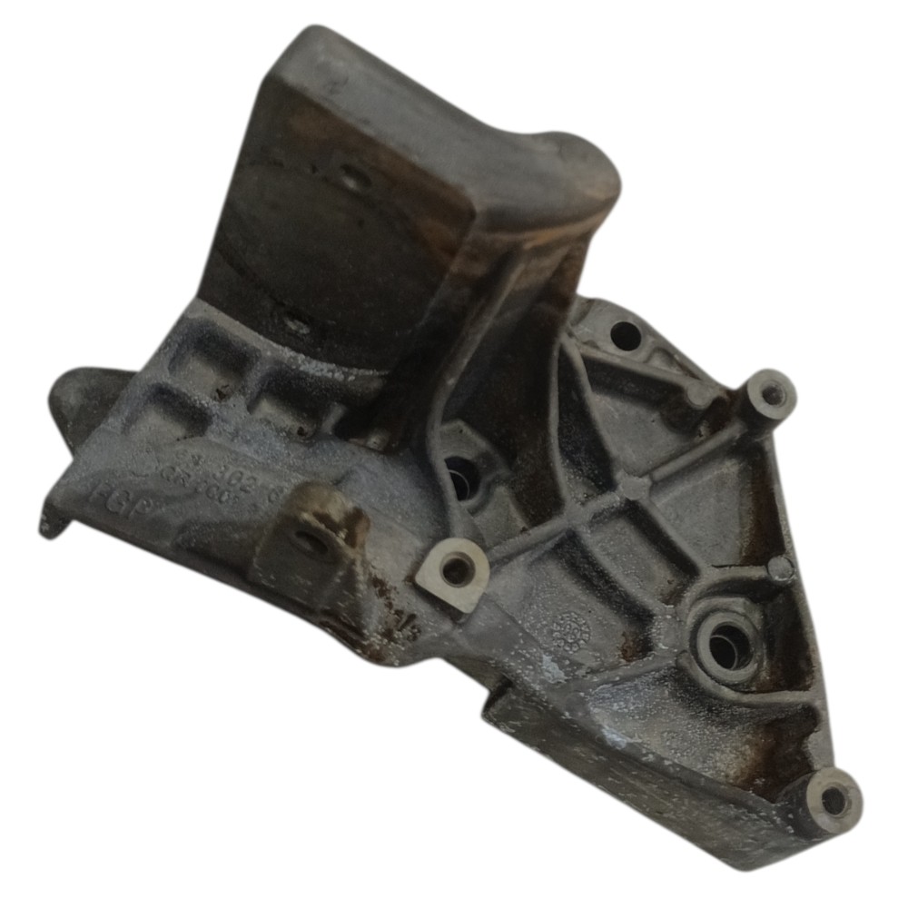 Suporte compressor bomba direção Fiat Palio strada 1.8 2010 4