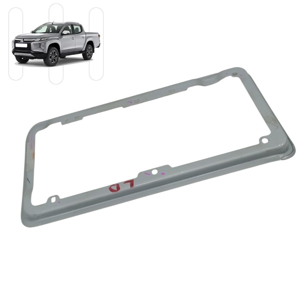 Suporte moldura ar painel direito Mitsubishi L200 Triton 24