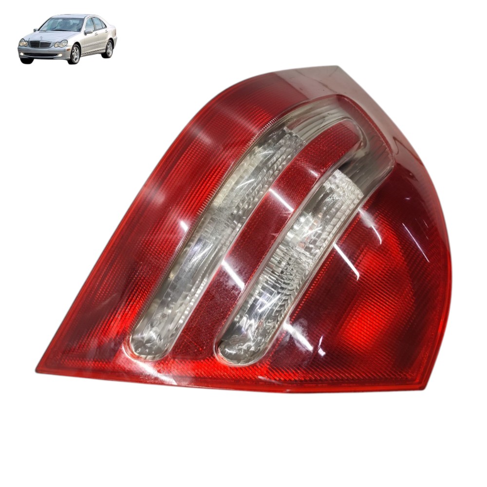 Lanterna esquerda carroceria Mercedes c230k 2003 2004 2005