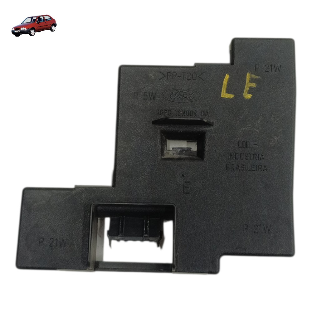 Circuito soquete lanterna esquerda Ford Fiesta Hatch 1999 00 1