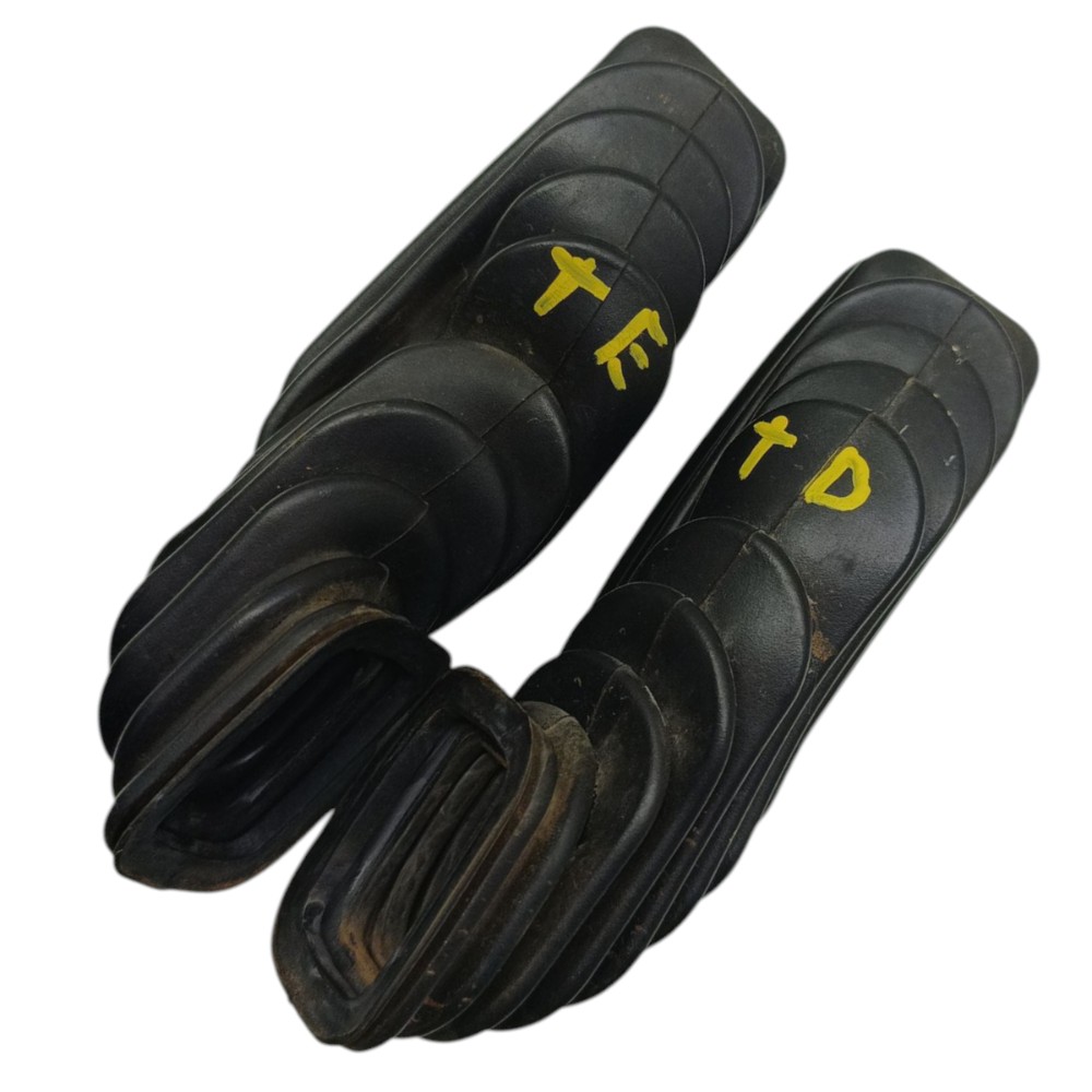 Par Coifa Guarda Po Porta Traseira Vw Polo 2007 2008 2009 4