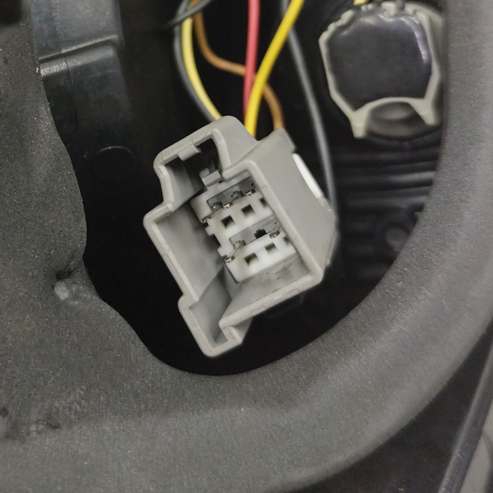 Lanterna traseira direita Ford New Fiesta 2014 2015 2016 4