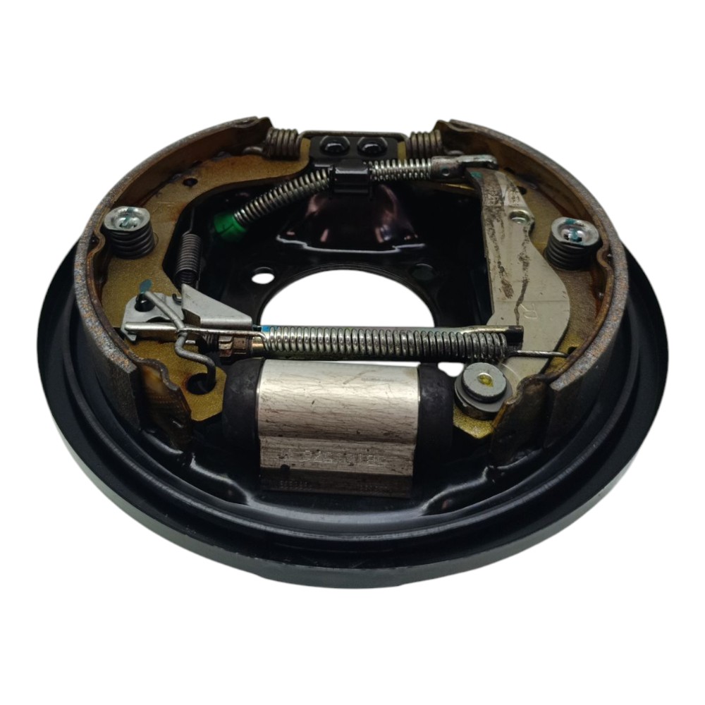 Sapata flange traseira direita gm prisma onix 2014 2015 2016 5