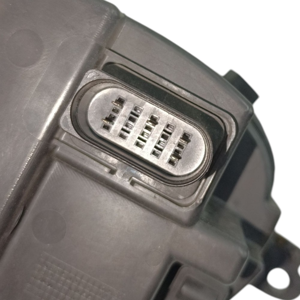 Farol Direito Fiat Idea Attractive 2011 2012 2013 2014 2016 5