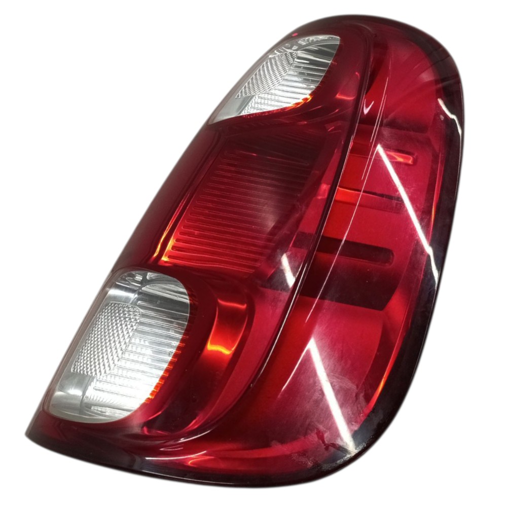 Lanterna direita fiat uno vivace 2012 2013 2014 2015 2016 2