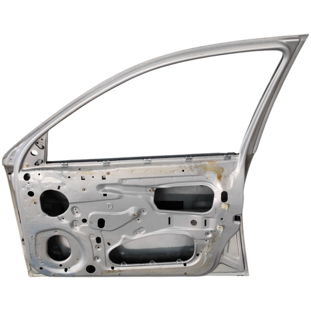 Porta Dianteira Direita Gm Corsa Classic 2003 2004 2005 2006 Dianteira Direito Prata 4