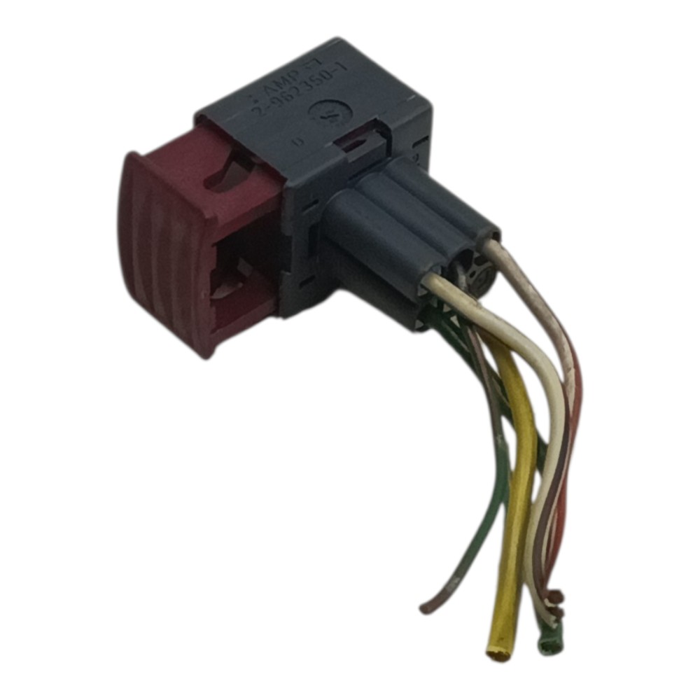Plug Conector Maquina Dianteira Esquerda Toyota Corolla 2003 3
