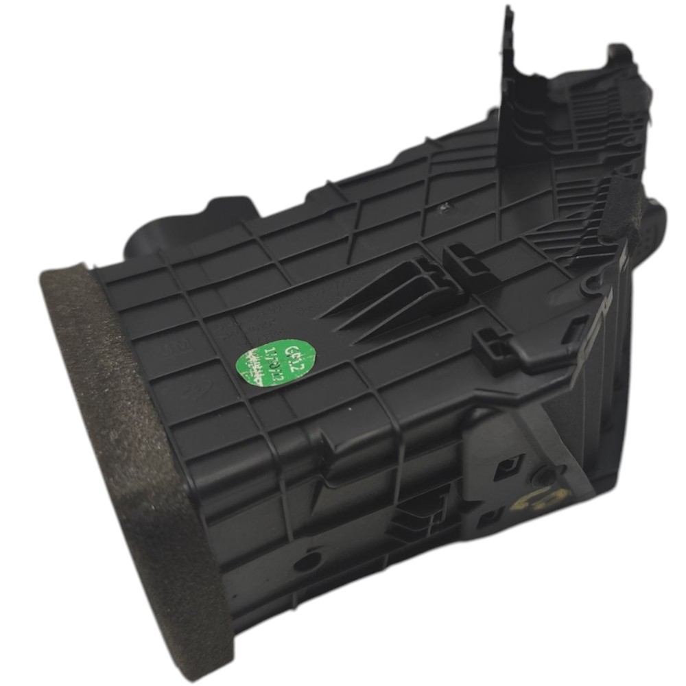 Difusor ar Central direito painel GM Tracker 2017 2018 2019 2