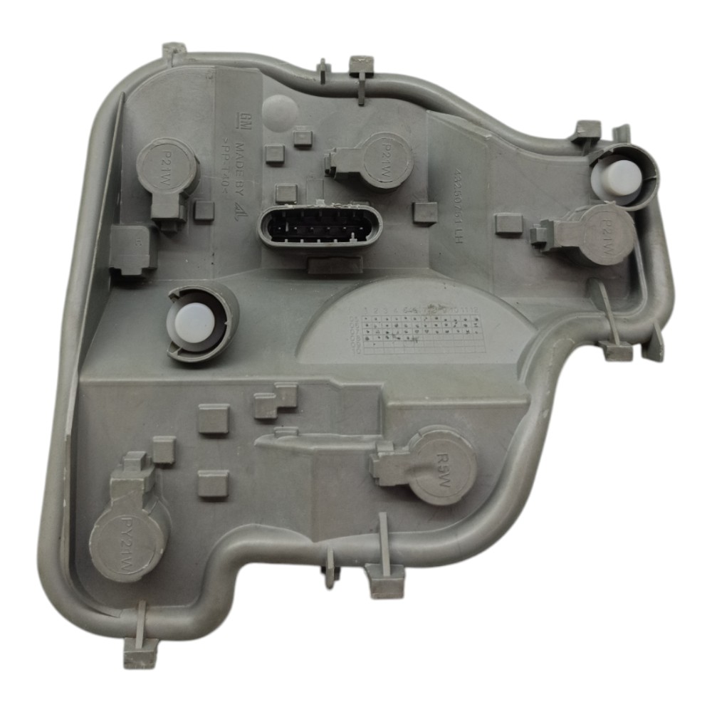 Soquete Lanterna Traseira Esquerda Gm Vectra Sedan 2008 2009 4