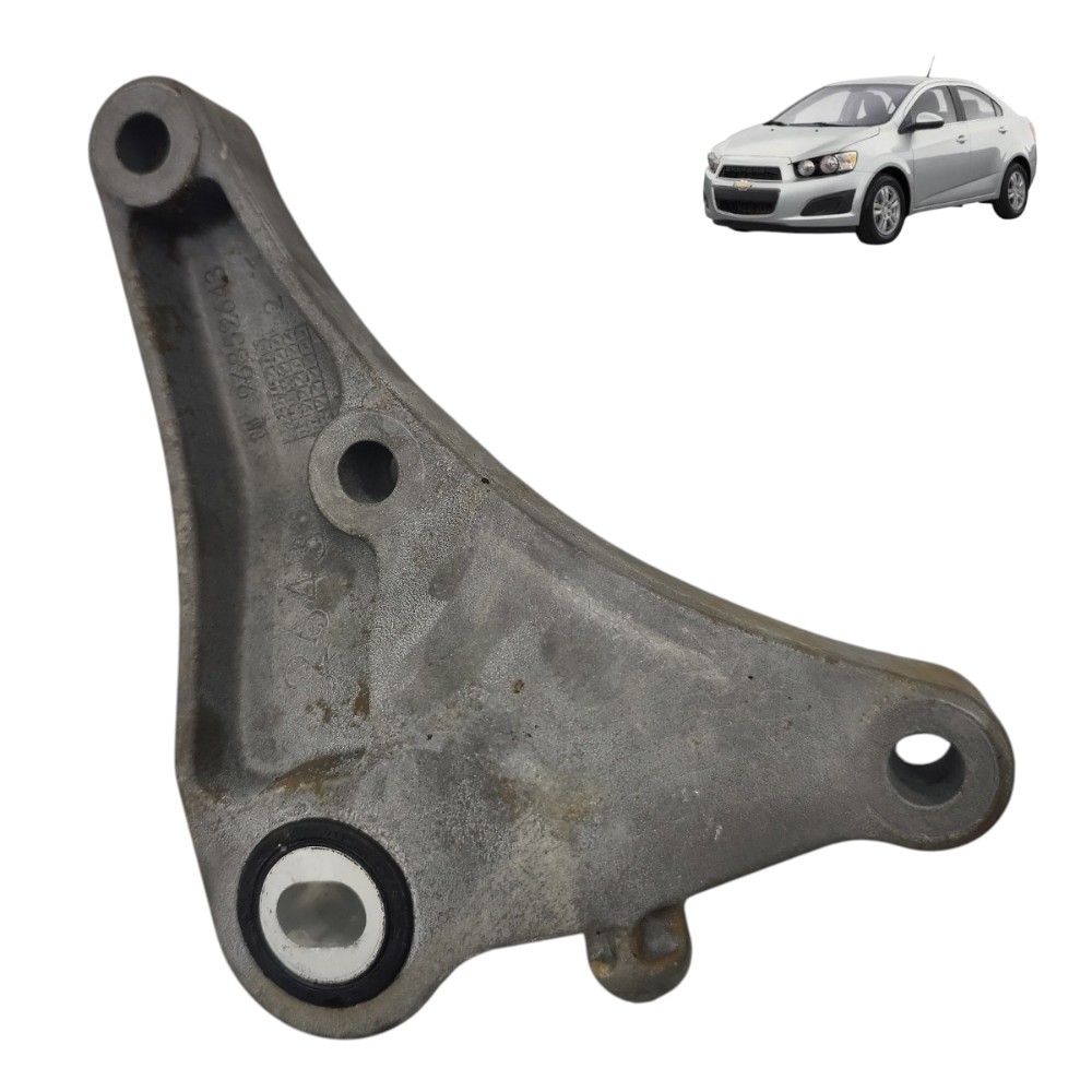 Suporte coxim traseiro câmbio GM Sonic Cobalt Onix Spin