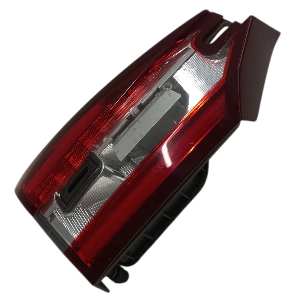 Lanterna Esquerda Tampa Traseira Ford Fusion 2018 2017 2016 Esquerdo/motorista Vermelho 2