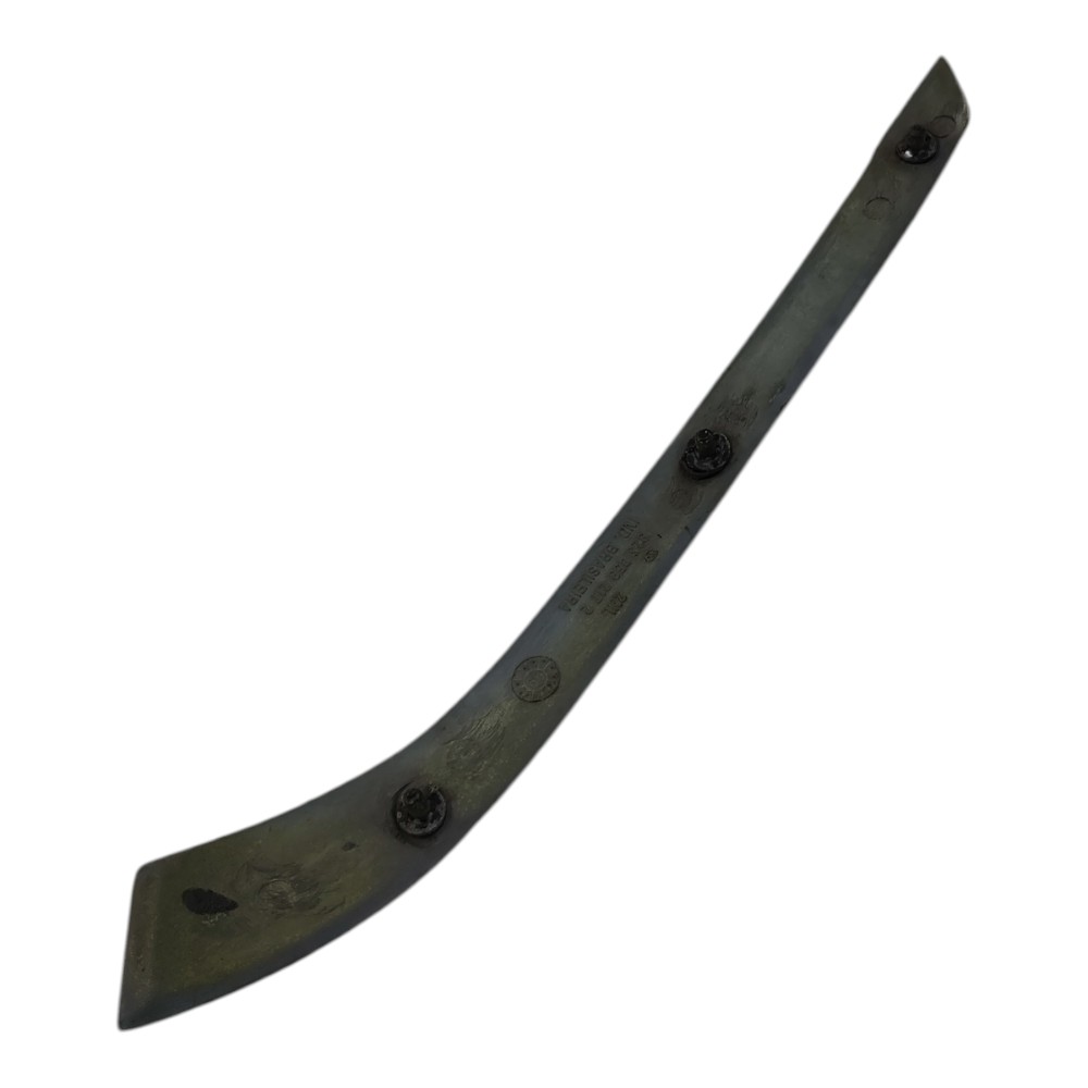 Friso Coluna Traseira Esquerda Vw Santana 1999 2000 2001 02 4
