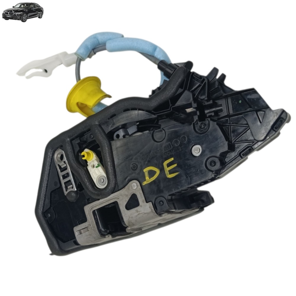 Fechadura porta dianteira esquerda BMW 320i 2020 2021 2022