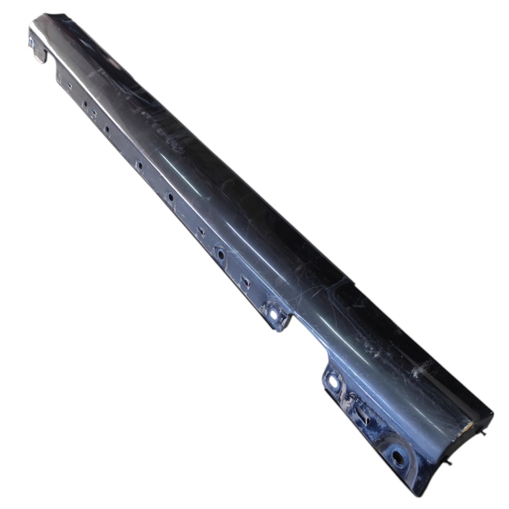 Spoiler saia lateral direita Mercedes c230k 2003 2004 2005 3