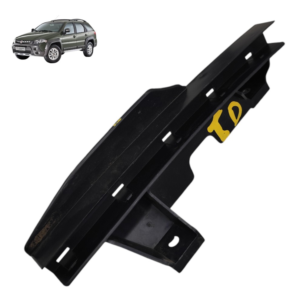 Guia vidro traseiro direito Fiat Palio Adventure 2010 2011 1