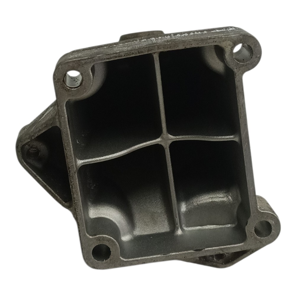 Suporte Motor Esquerdo Mercedes C230k 2003 2004 2005 4
