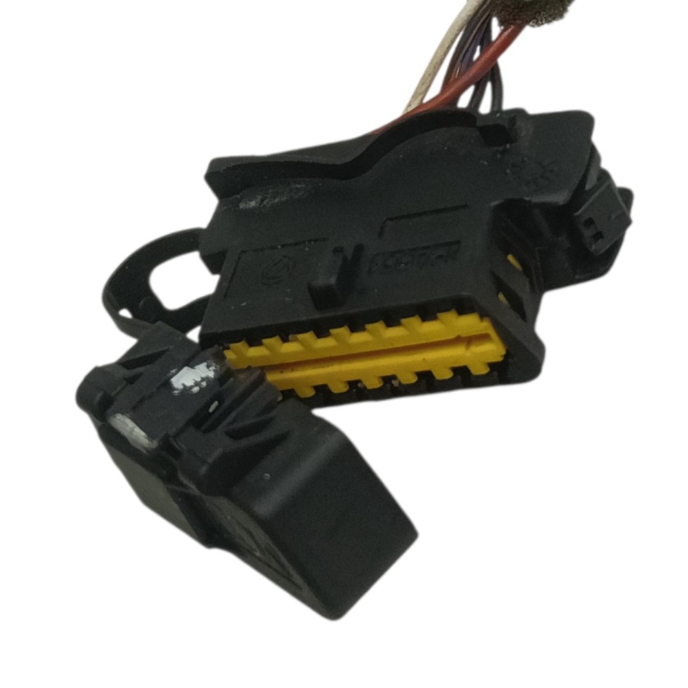 Conector Entrada Obd Fiat Uno Sporting 2011 2012 2013 2014 2