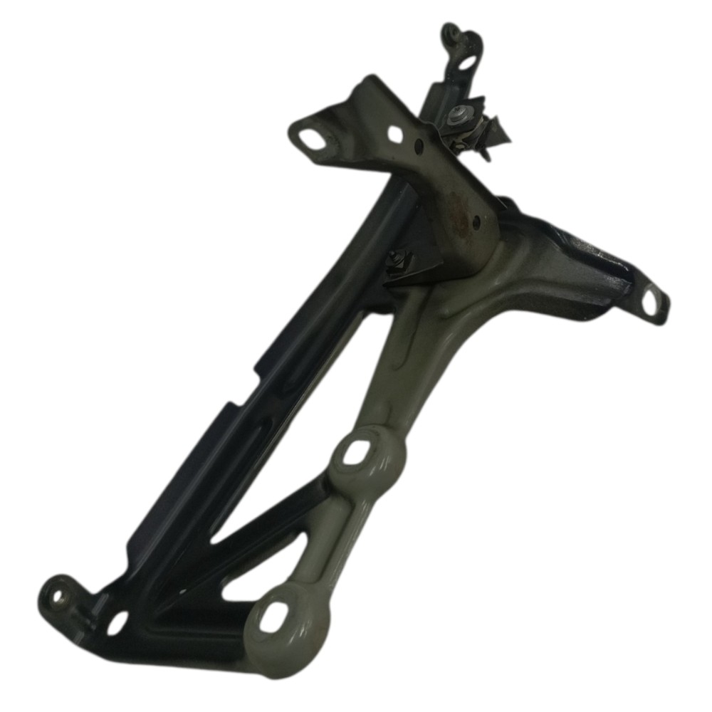 Suporte Esquerdo Paralama Bmw X2 F39 2018 2019 2020 2021 2