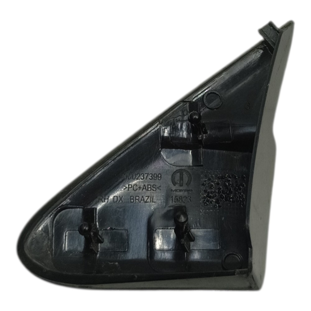 Acabamento paralama retrovisor direito Fiat argo 2024 2023 3