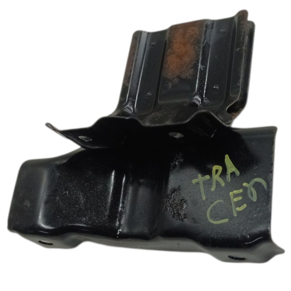 Suporte Central parachoque traseiro Pajero TR4 2004 2005 06 2