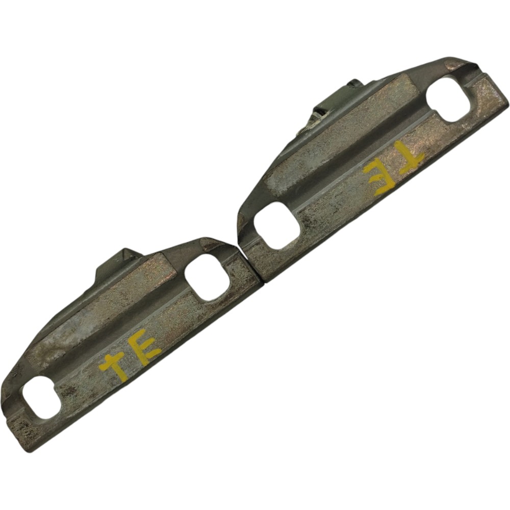 Dobradiça Porta Dianteira Direita Volvo Xc60 2014 2015 2017 3